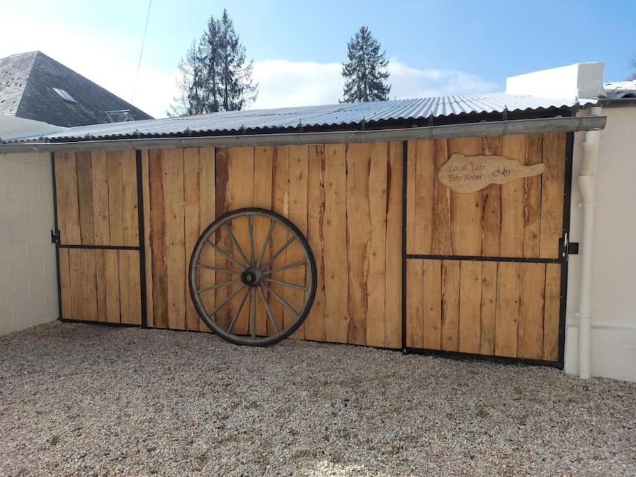 Le Cormoran Emplacement Ideal, Moderne Tres Equipe Thury-Harcourt-le-Hom Eksteriør bilde