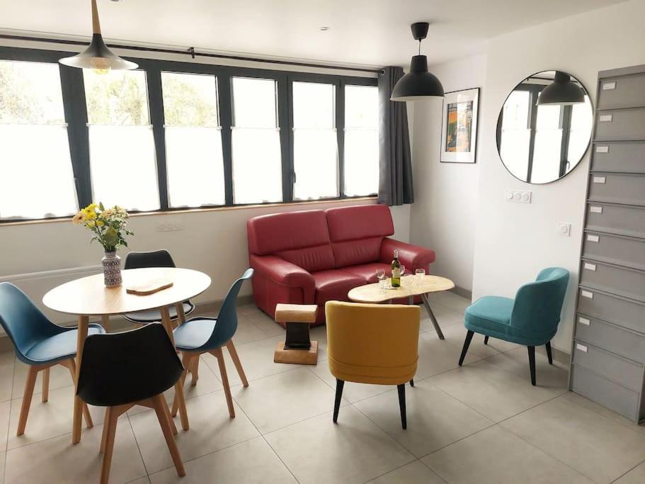 Le Cormoran Emplacement Ideal, Moderne Tres Equipe Thury-Harcourt-le-Hom Eksteriør bilde